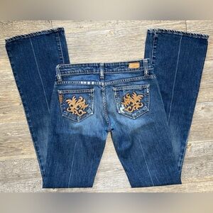 Paige Laurel Canyon SZ 26 Denim Jeans w/ Crease Flare Jeans Embroidered Pockets